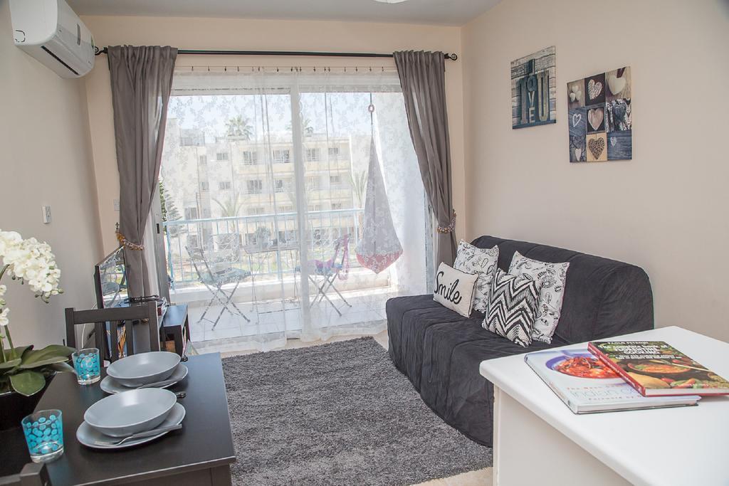 Paphos Love Hut Apartment 外观 照片
