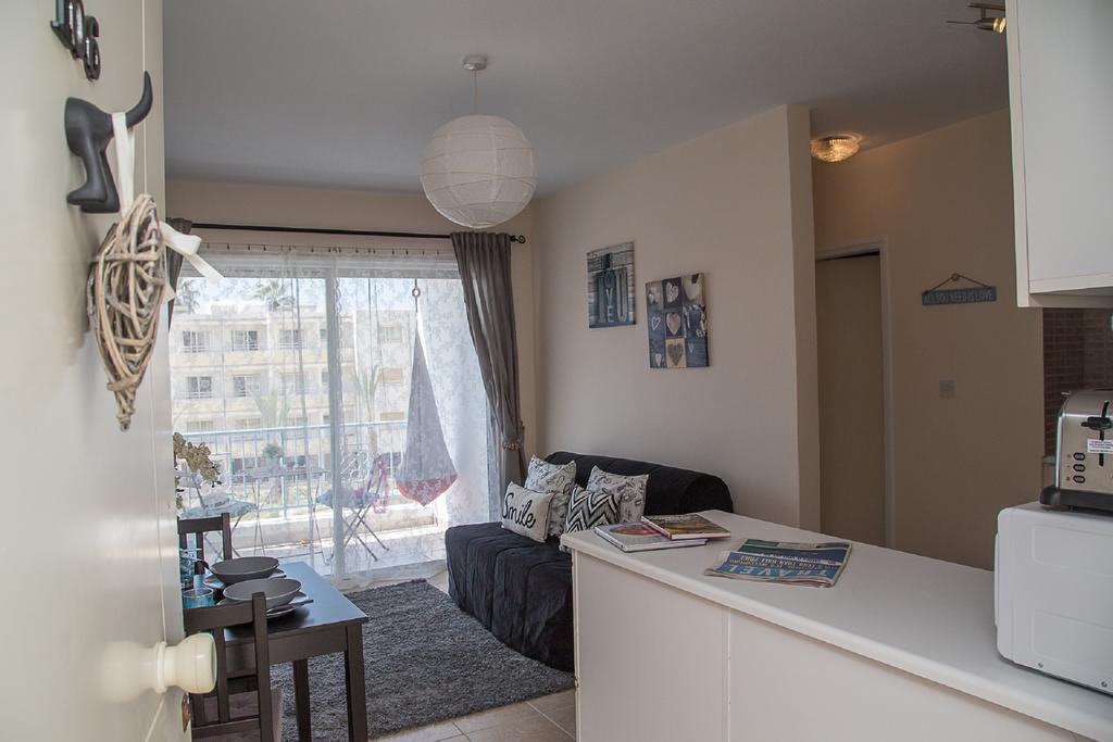 Paphos Love Hut Apartment 外观 照片